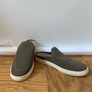 LUCKY BRAND Larlan Mule • 10